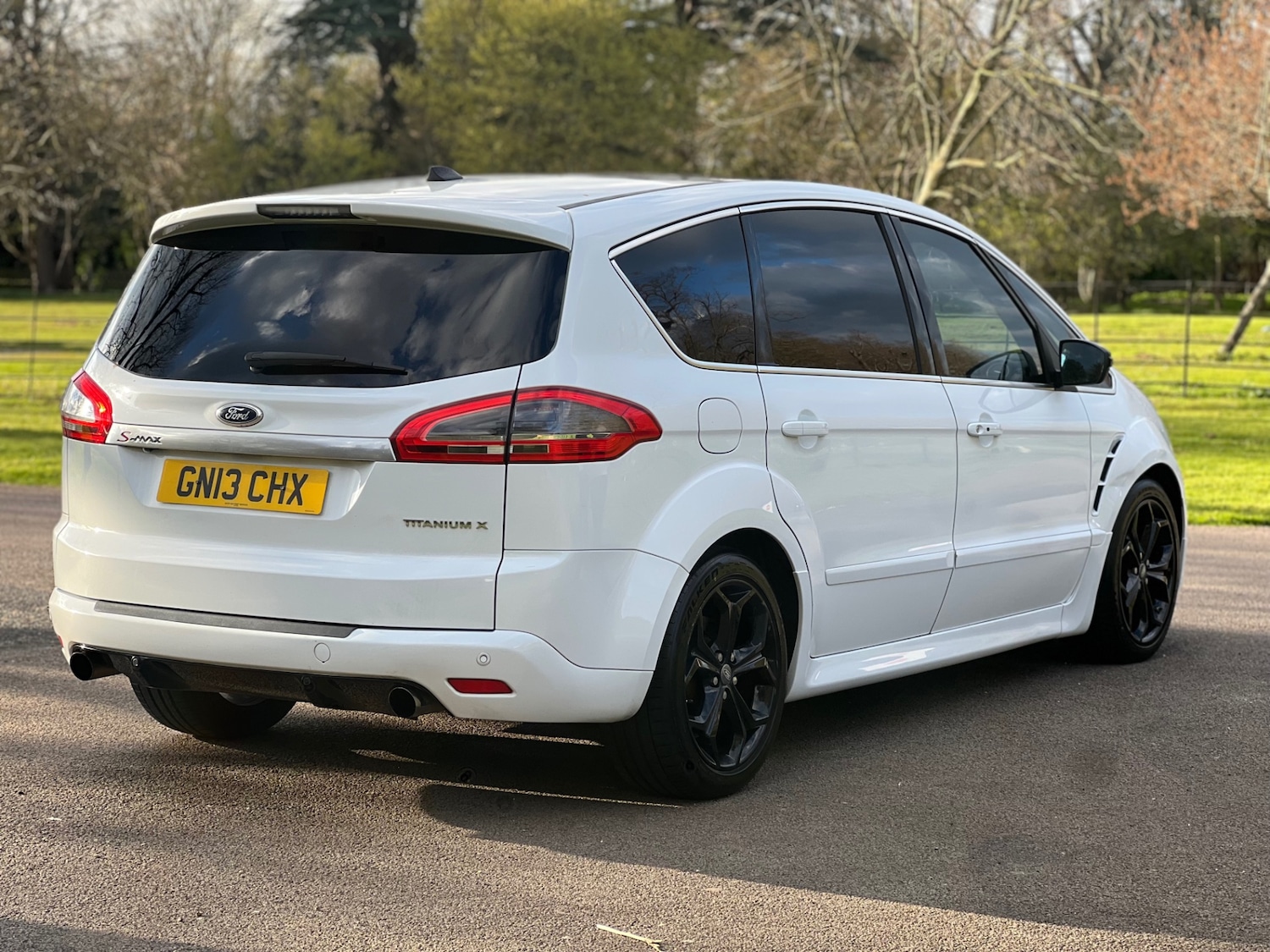 Used Ford S-Max 2013 for sale - 78171584: Photo 3