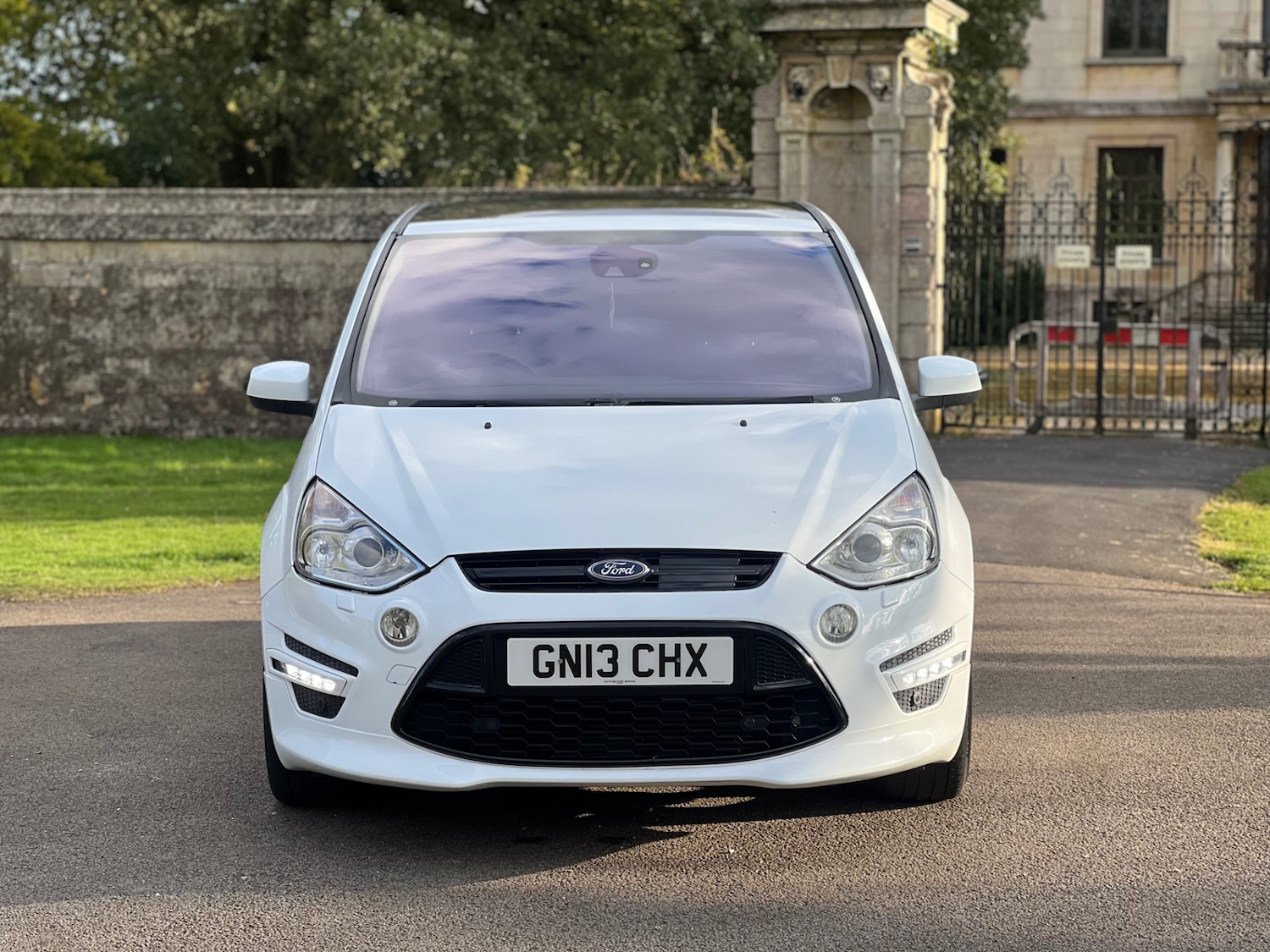 Used Ford S-Max 2013 for sale - 78171584: Photo 8