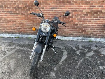 Used Royal Enfield CLASSIC 2024 for sale - bike-77883241: Photo