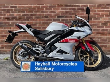 Used Yamaha YZF-R125 undefined for sale - bike-78170274: Photo