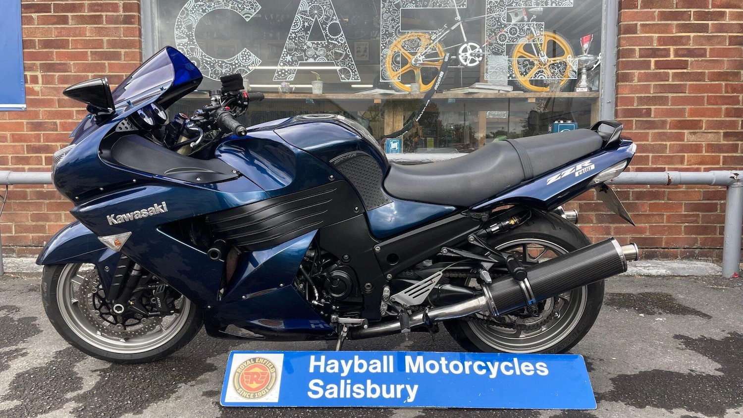 Used Kawasaki ZZR1400 for sale - 78586670: Photo 2