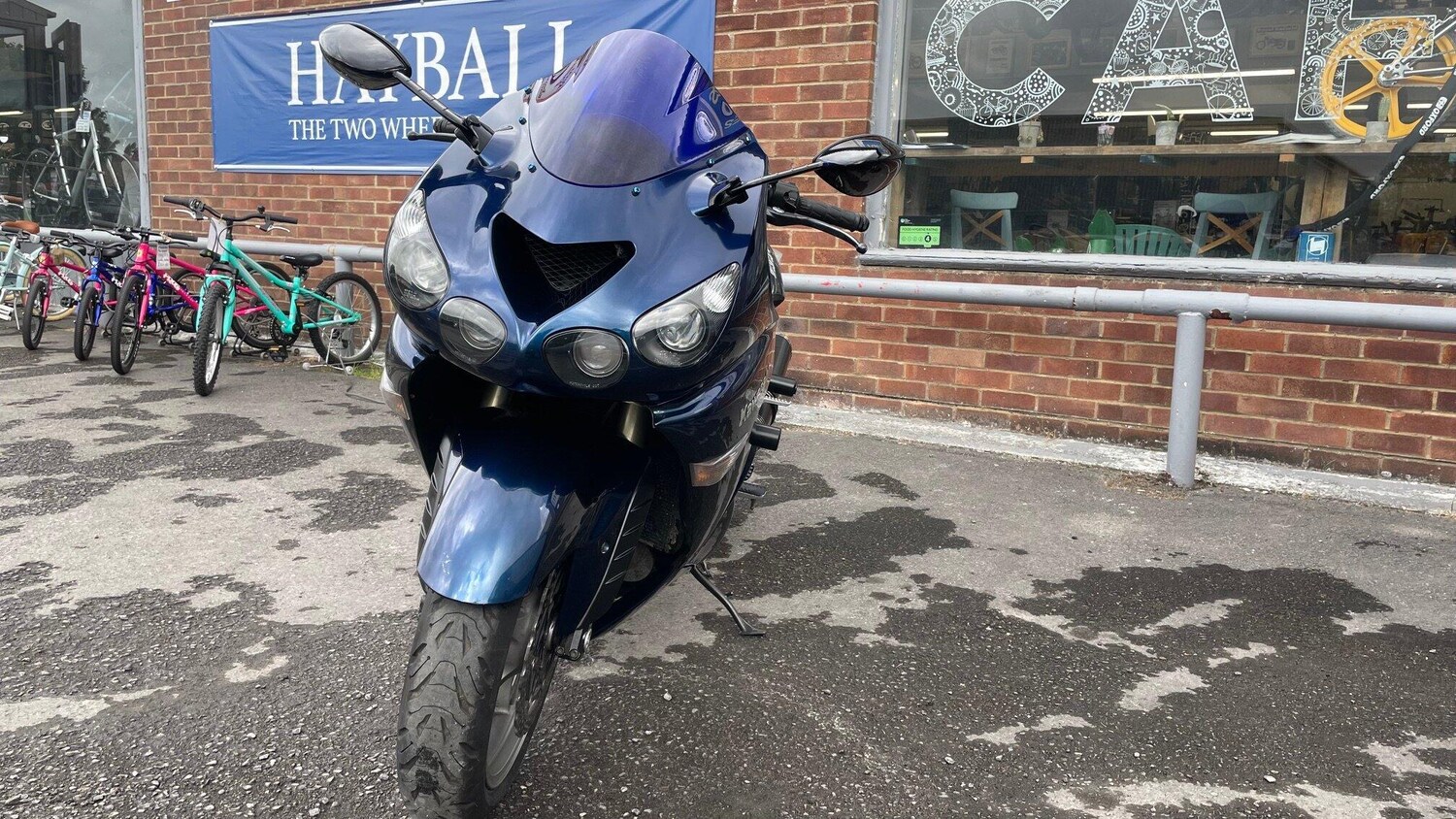 Used Kawasaki ZZR1400 for sale - 78586670: Photo 3