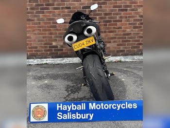 Used Yamaha YZF-R1 undefined for sale - bike-77882780: Photo