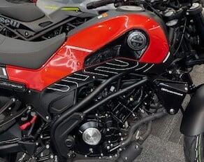 Benelli Leoncino 125