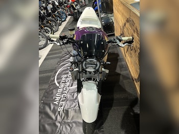 Used Honda CBR900RR Fireblade undefined for sale - bike-77882116: Photo