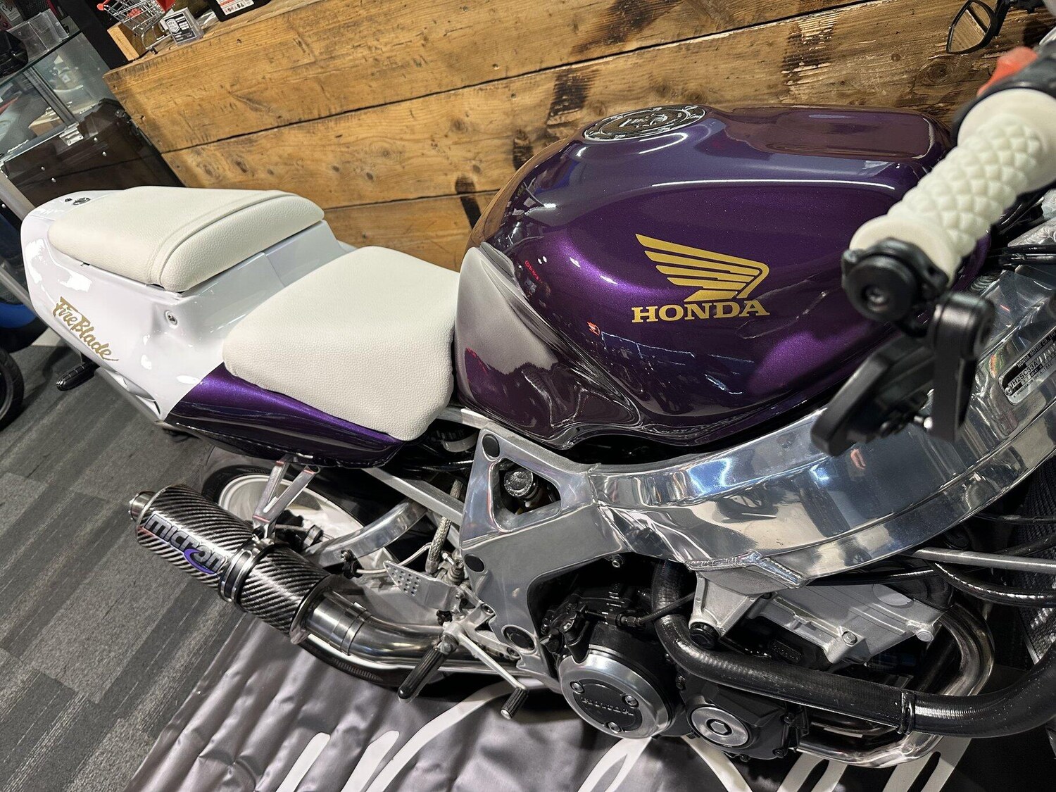 Honda CBR900RR Fireblade