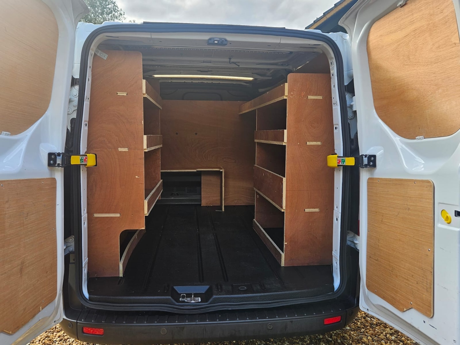 Used Ford Transit Custom 2022 for sale - 75995145: Photo 8