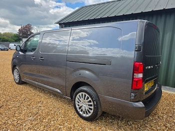 Used Vauxhall Vivaro 2023 for sale - 78522078: Photo