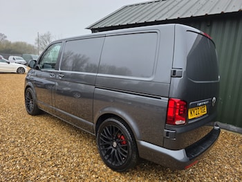 Used Volkswagen Transporter 2022 for sale - 76970062: Photo