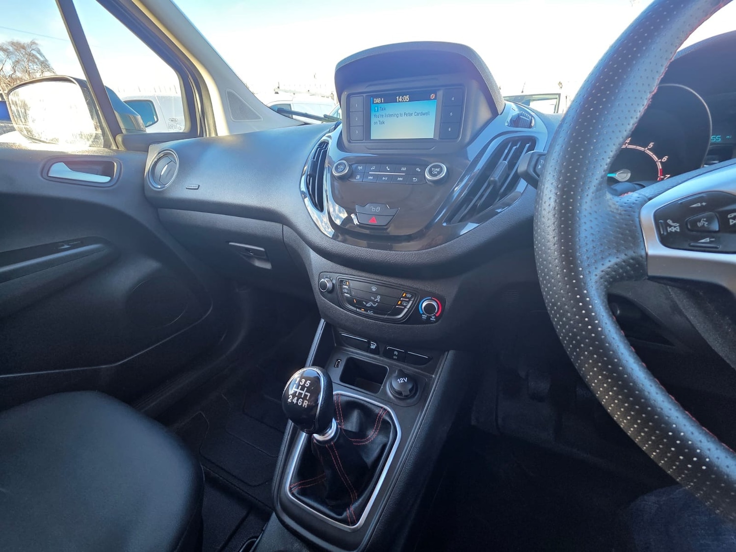 Used Ford Transit Courier 2023 for sale - 77567571: Photo 11