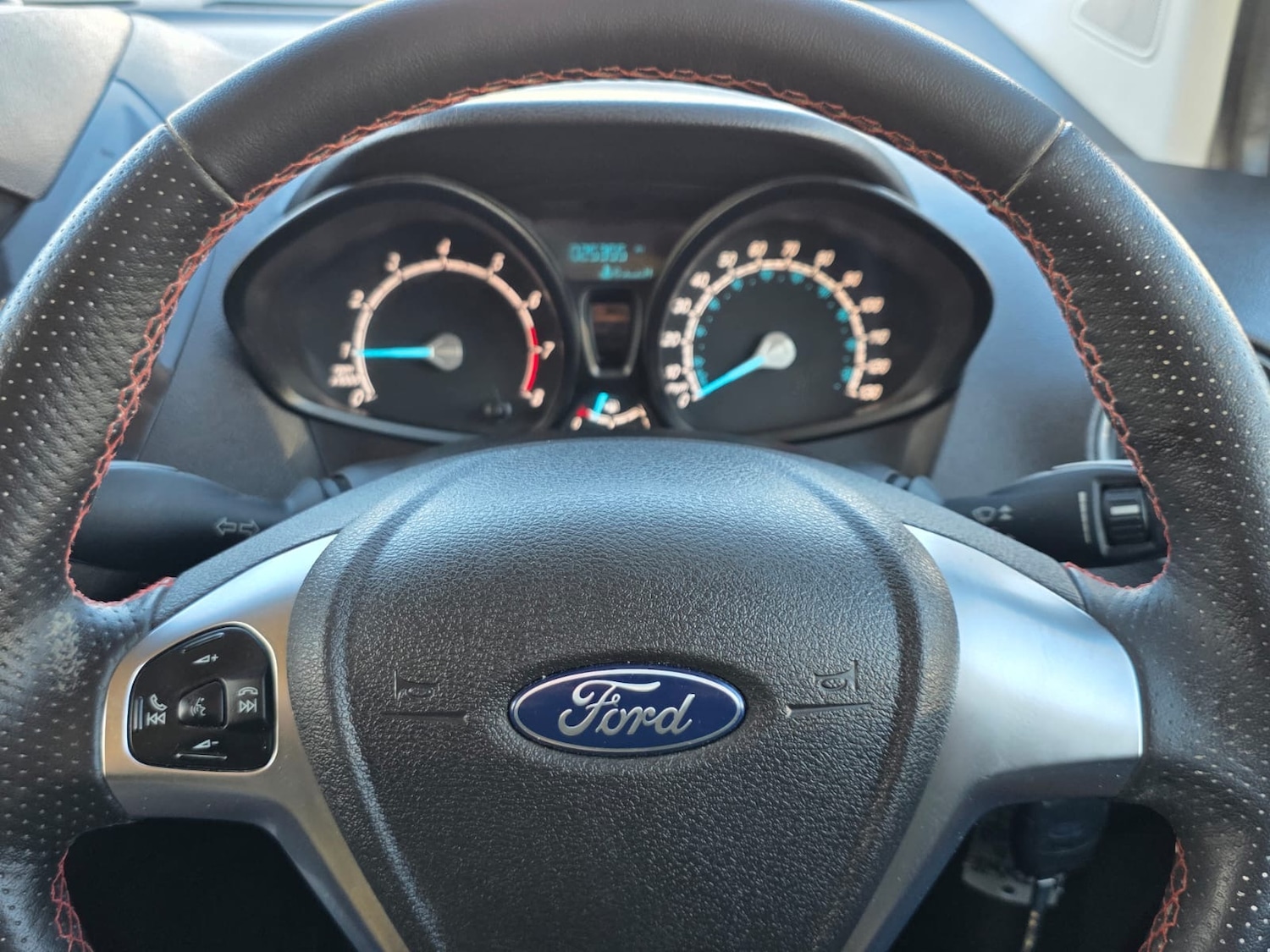 Used Ford Transit Courier 2023 for sale - 77567571: Photo 9