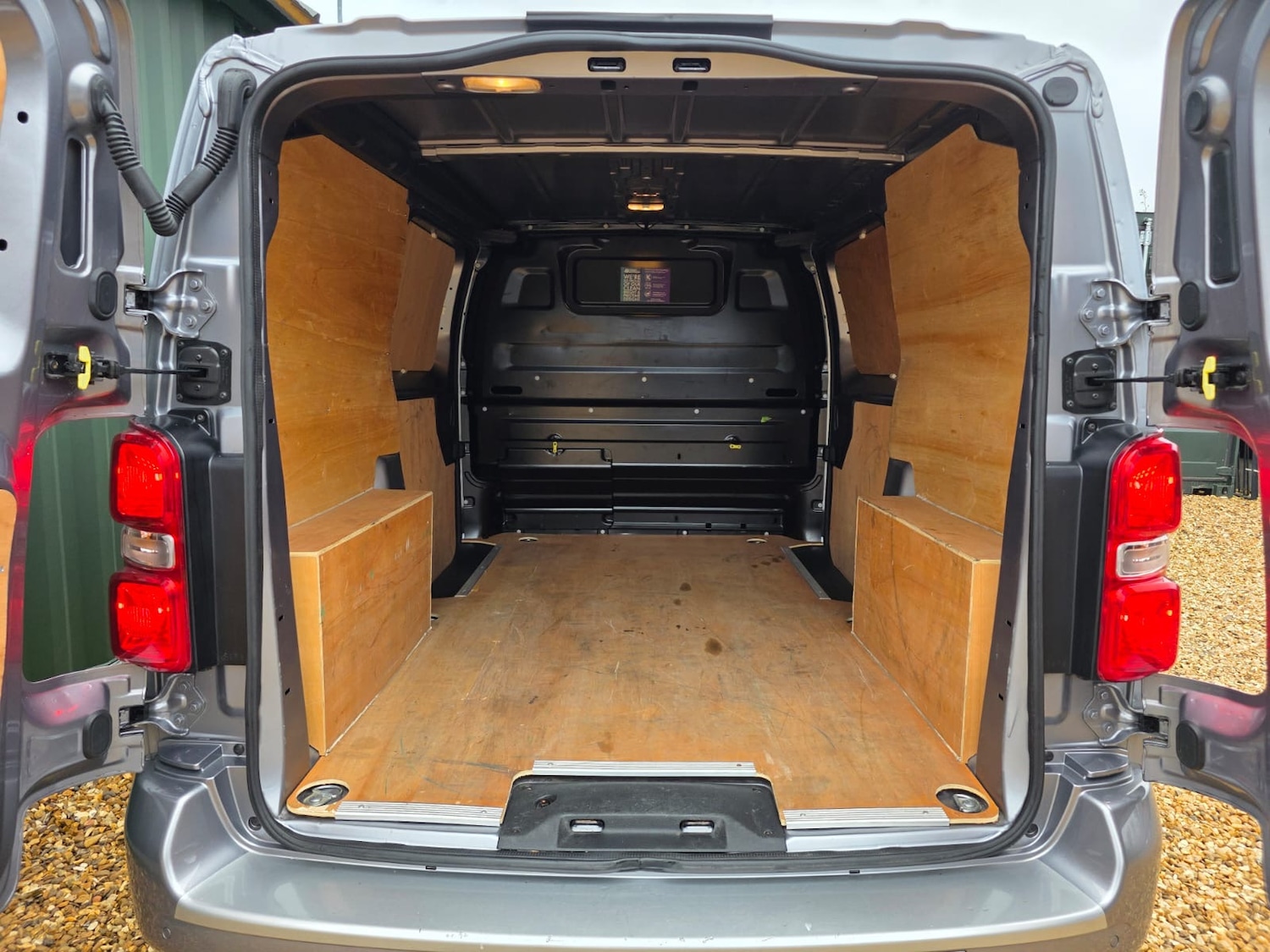 Used Vauxhall Vivaro 2022 for sale - 77365155: Photo 10