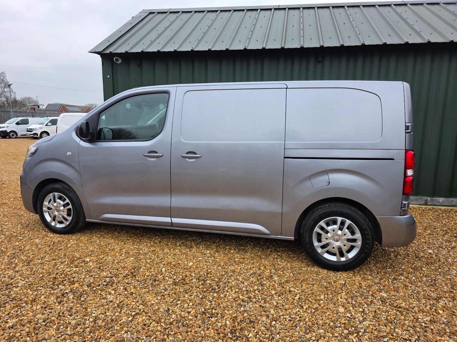 Used Vauxhall Vivaro 2022 for sale - 77365155: Photo 4