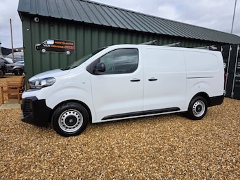 Used Vauxhall Vivaro 2024 for sale - 77618847: Photo