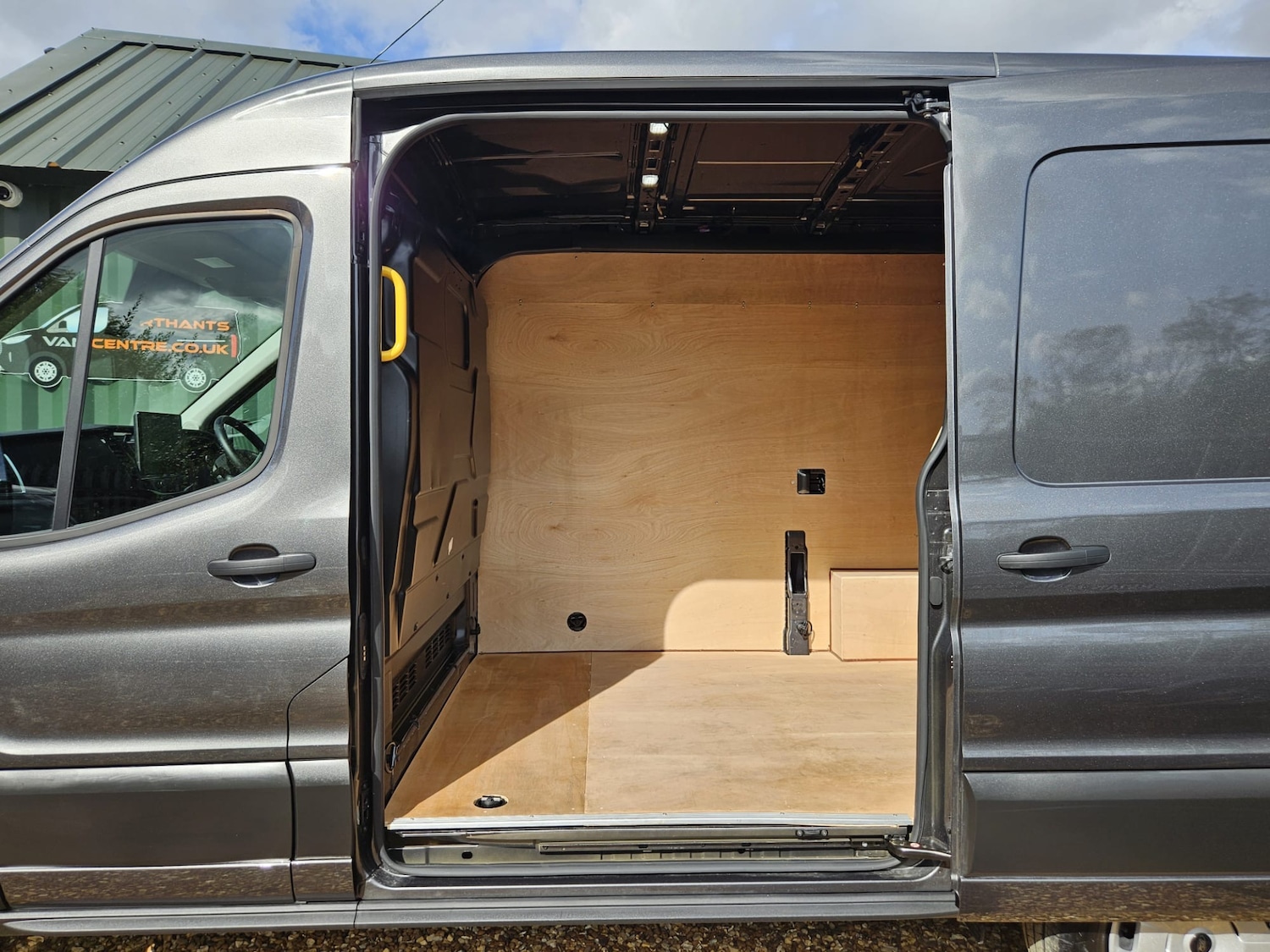 Used Ford Transit 2024 for sale - 75920441: Photo 10