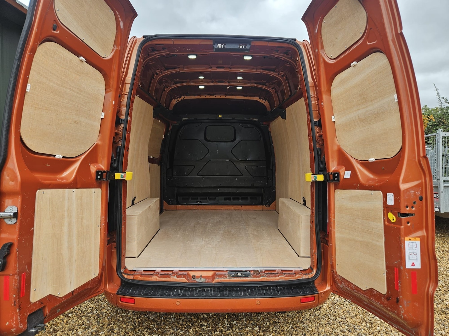 Used Ford Transit Custom 2018 for sale - 75971105: Photo 9