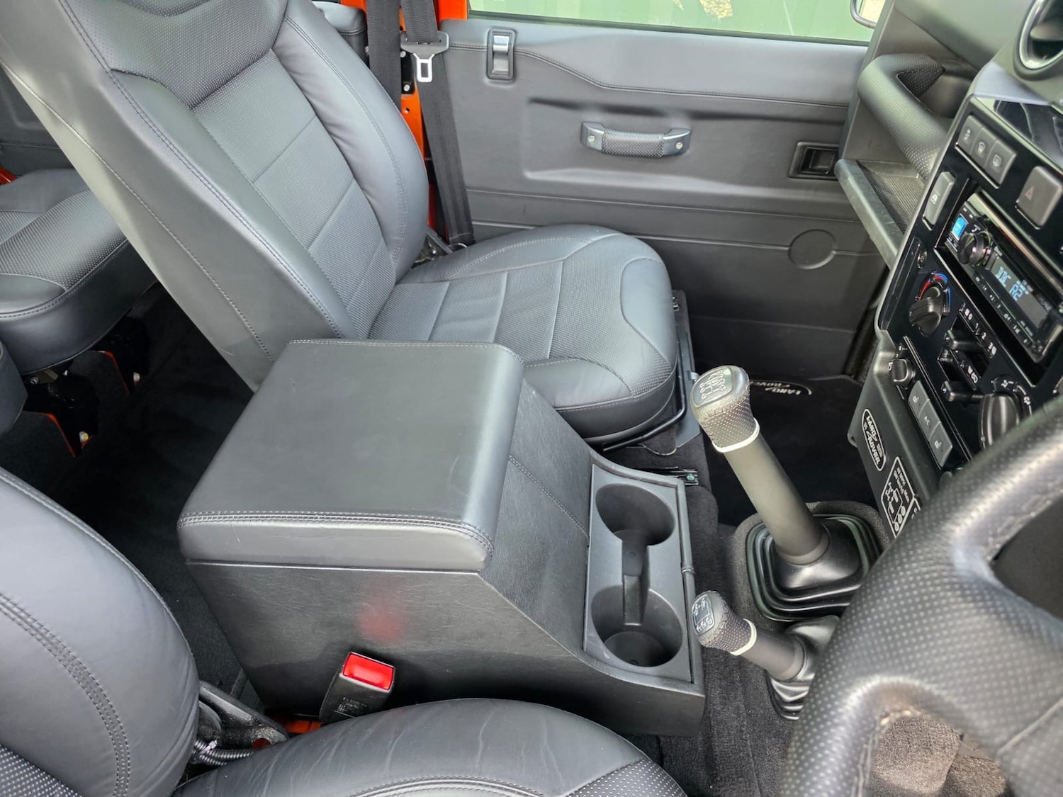 Used Land Rover Defender 2016 for sale - 77568436: Photo 22