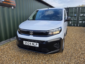 Used Vauxhall Combo 2024 for sale - 76477363: Photo
