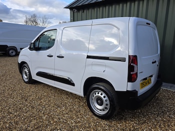 Used Vauxhall Combo 2024 for sale - 76477363: Photo