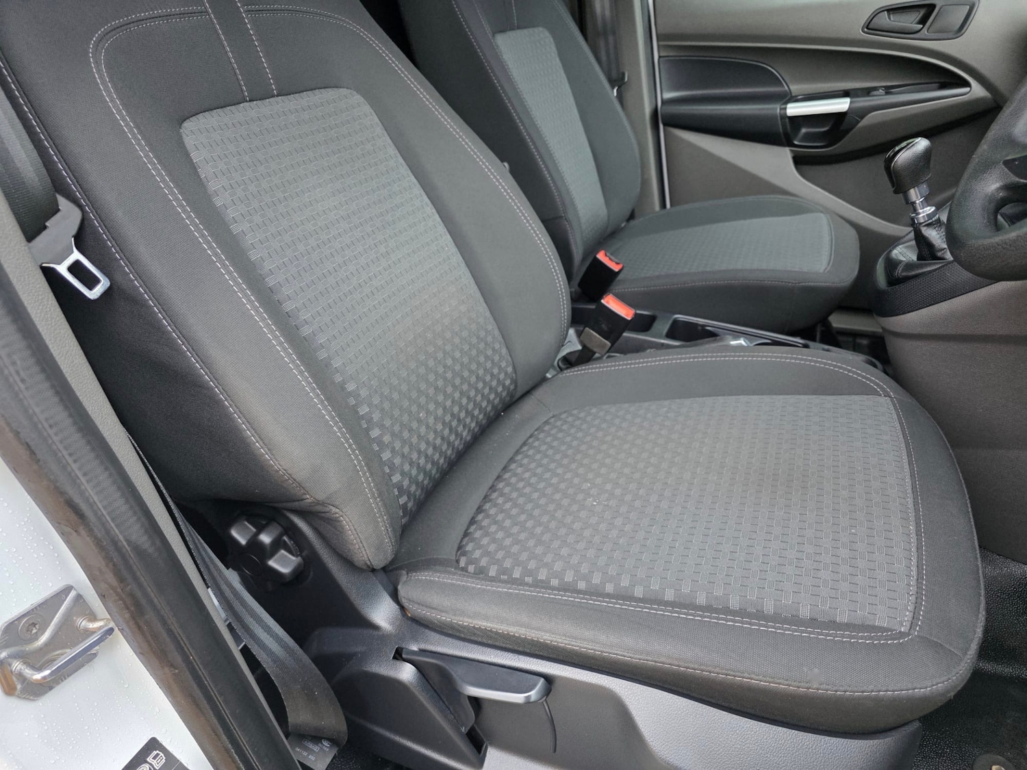 Used Ford Transit Connect 2023 for sale - 76946745: Photo 15