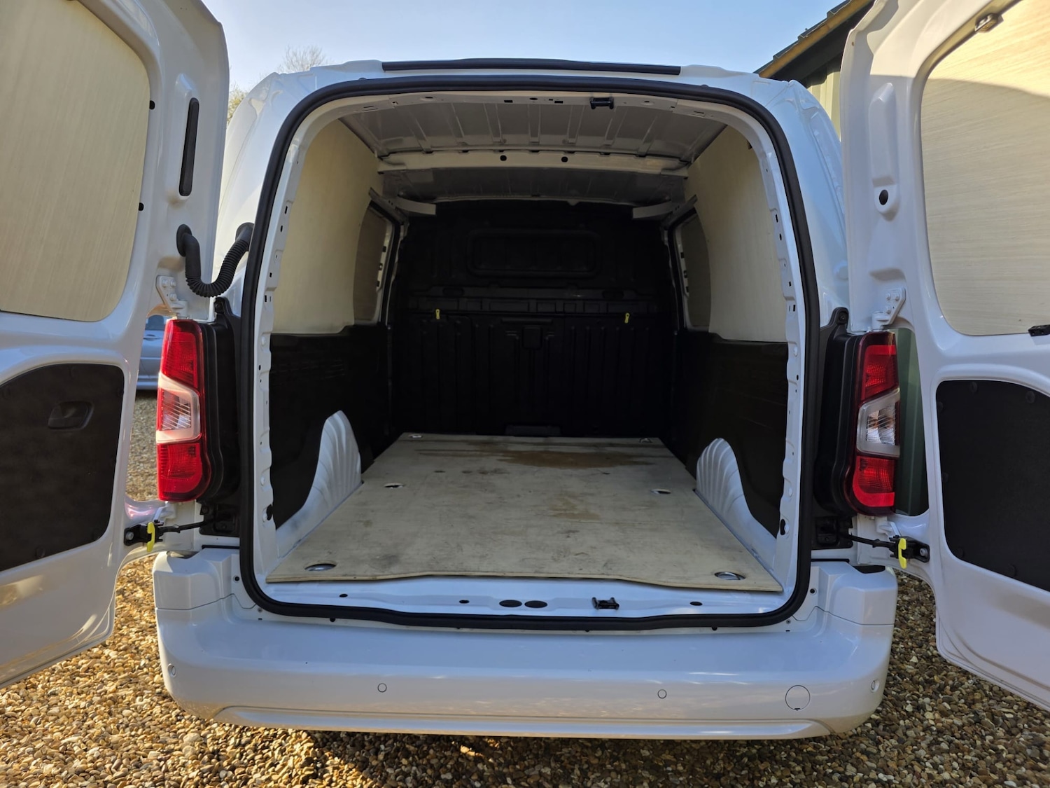 Used Citroen Berlingo 2024 for sale - 76553757: Photo 8