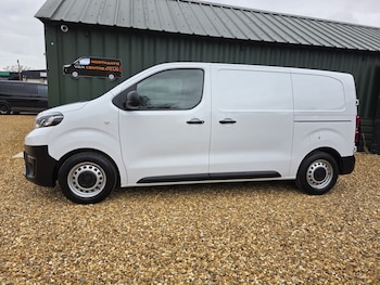 Used Toyota ProAce 2023 for sale - 76221625: Photo