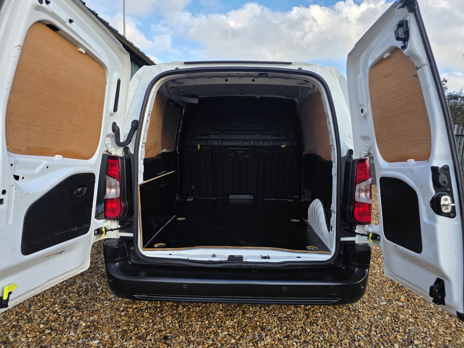 Used Citroen Berlingo 2020 for sale - 77208568: Photo 9