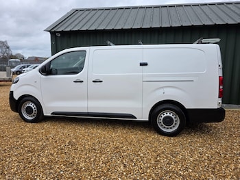 Used Vauxhall Vivaro 2022 for sale - 77619132: Photo