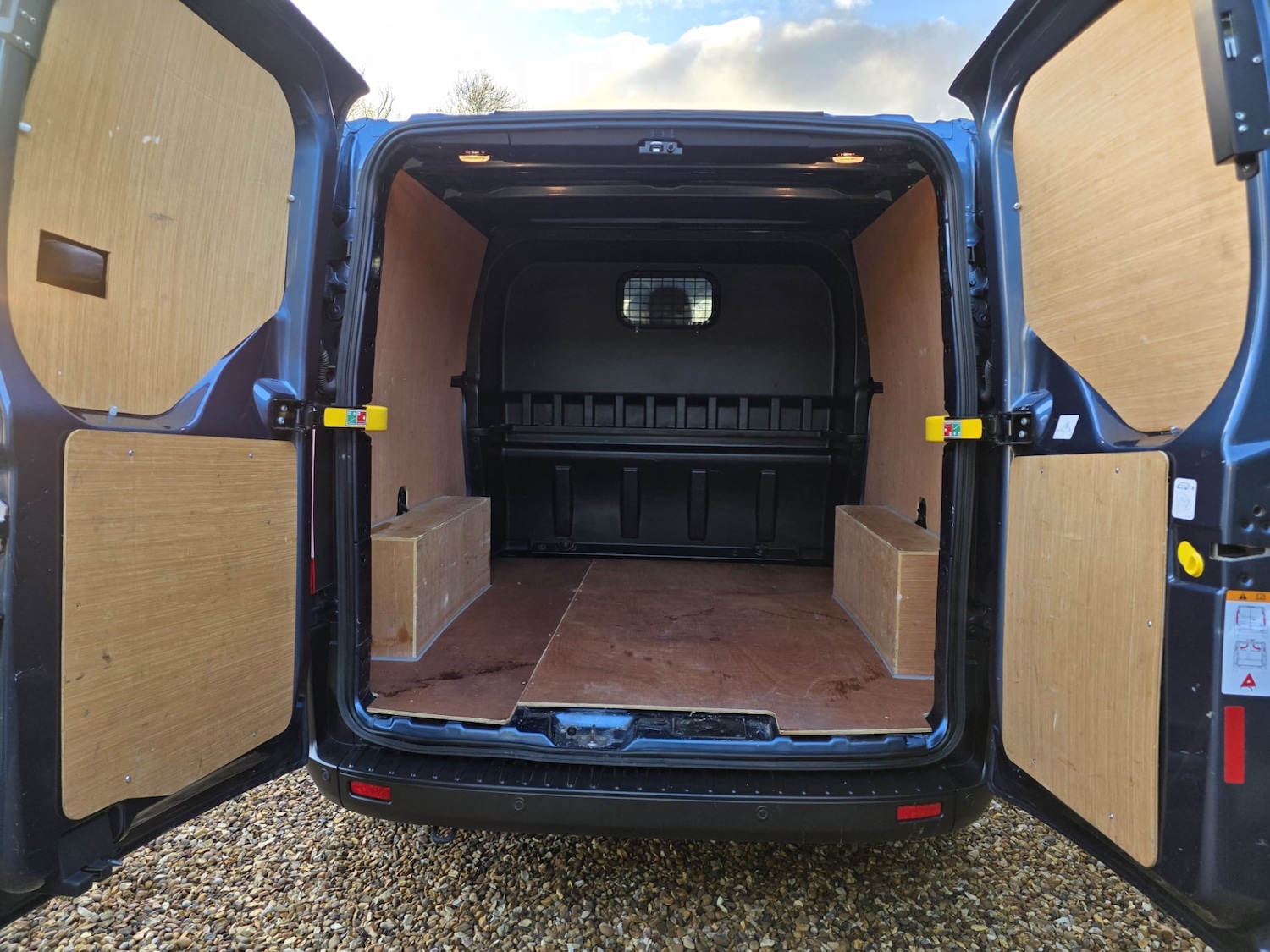 Used Ford Transit Custom 2022 for sale - 76796621: Photo 9