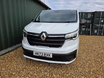 Used Renault Trafic 2023 for sale - 77715800: Photo