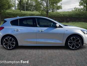 Used Ford Focus 2021 for sale - 74281715: Photo