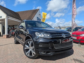 Used Volkswagen Touareg 2014 for sale - 76006348: Photo