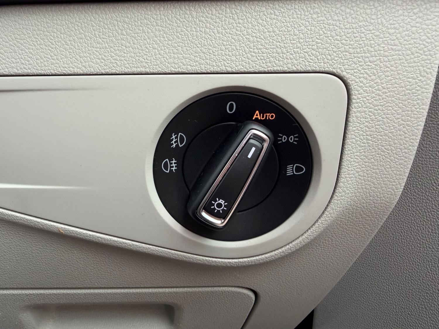 Used Volkswagen Tiguan 2018 for sale - 76416490: Photo 28