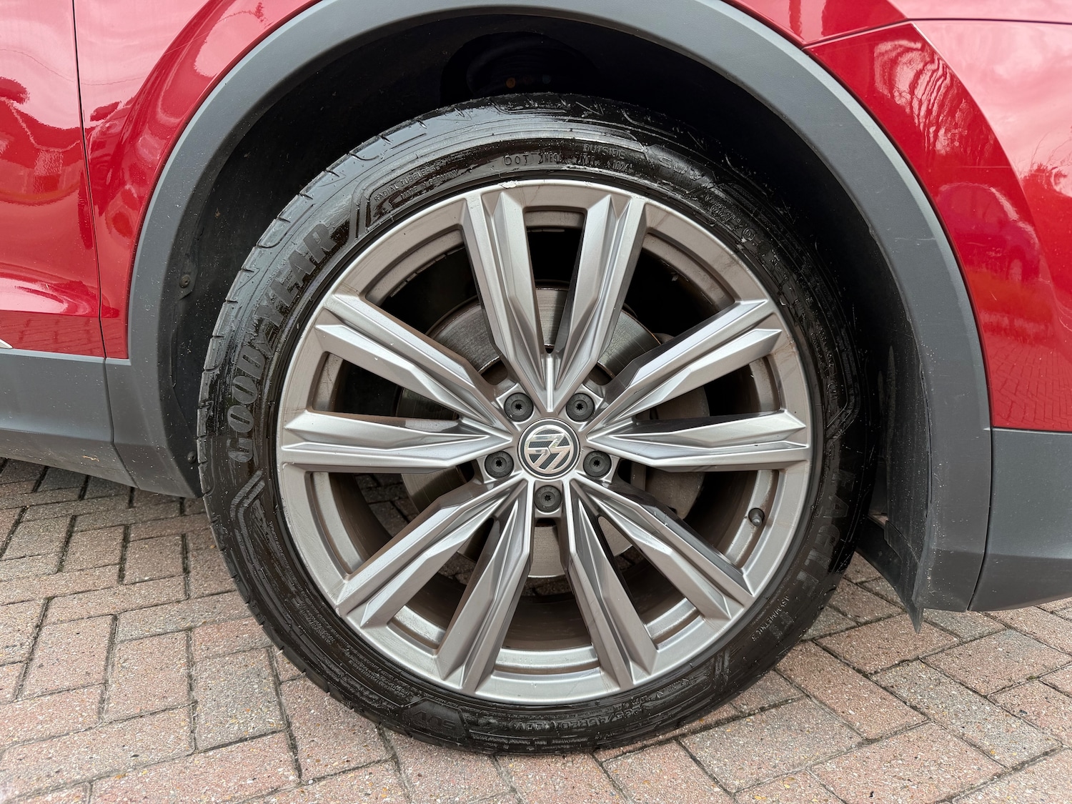 Used Volkswagen Tiguan 2018 for sale - 76416490: Photo 9