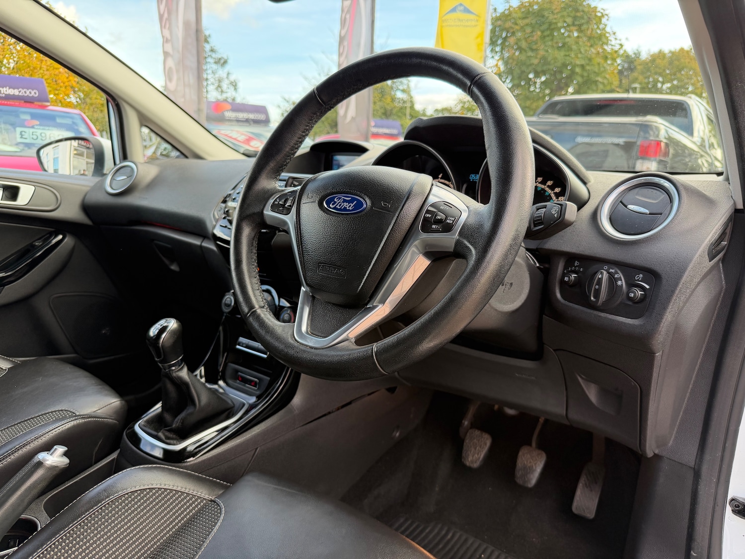 Used Ford Fiesta 2014 for sale - 76334587: Photo 10