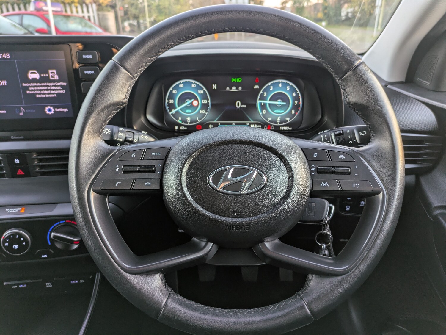 Used Hyundai i20 2022 for sale - 76604290: Photo 10