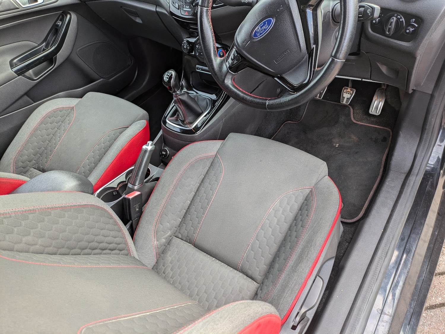 Used Ford Fiesta 2016 for sale - 76461954: Photo 19