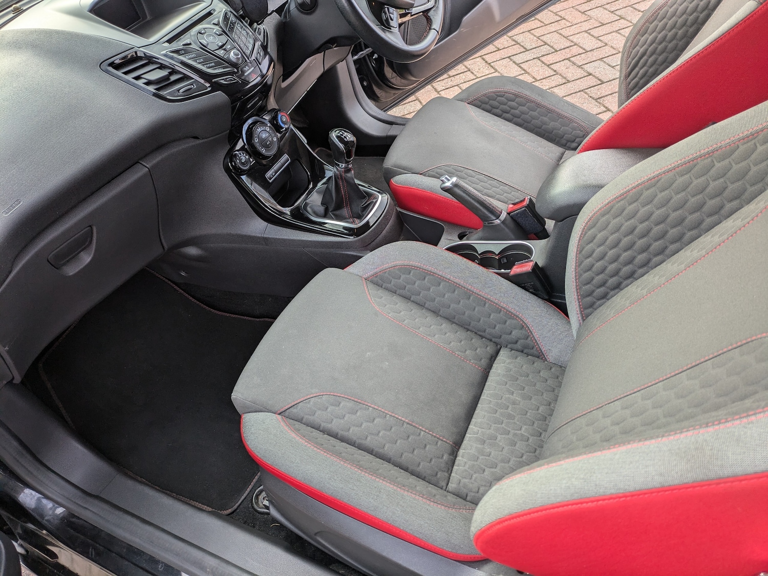 Used Ford Fiesta 2016 for sale - 76461954: Photo 24