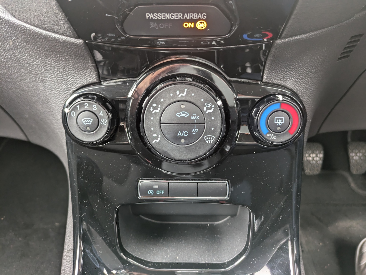 Used Ford Fiesta 2016 for sale - 76508857: Photo 13