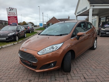 Used Ford Fiesta 2016 for sale - 76508857: Photo