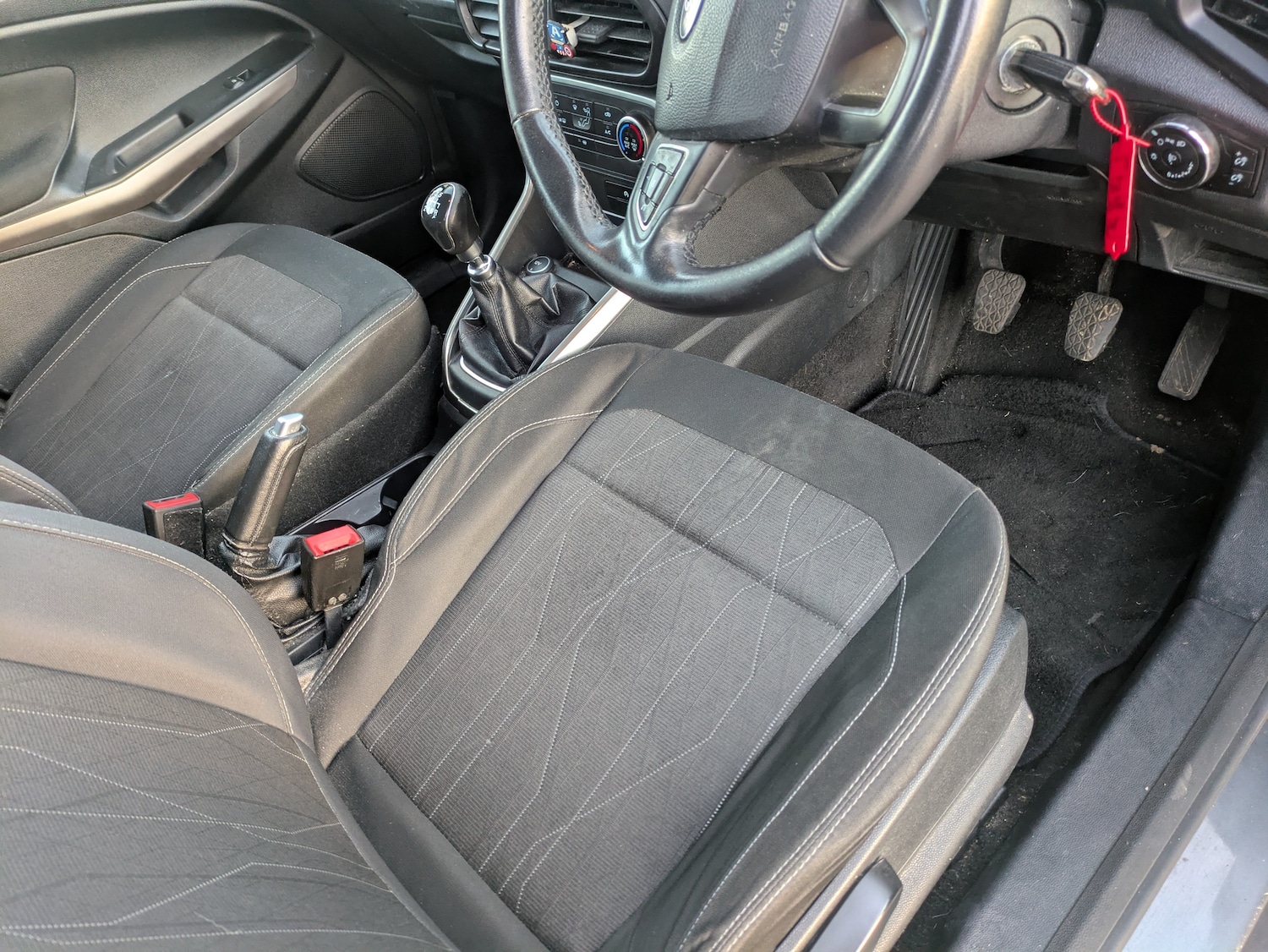 Used Ford Ecosport 2018 for sale - 76653826: Photo 17