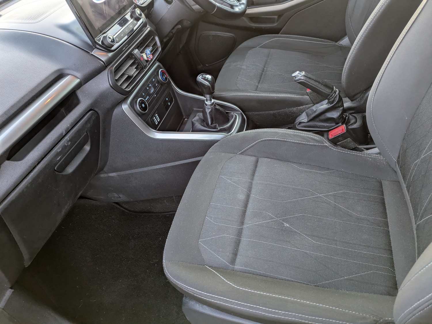 Used Ford Ecosport 2018 for sale - 76653826: Photo 22