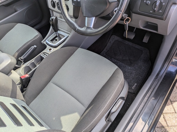 Used Ford Focus 2008 for sale - 76026928: Photo 15