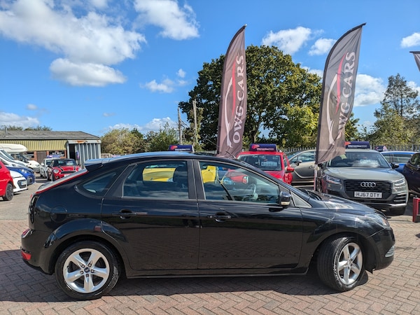 Used Ford Focus 2008 for sale - 76026928: Photo 8