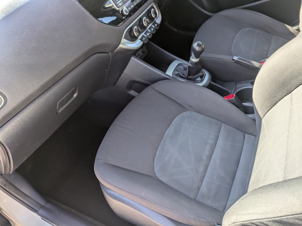 Used Kia Rio 2016 for sale - 76102044: Photo 23