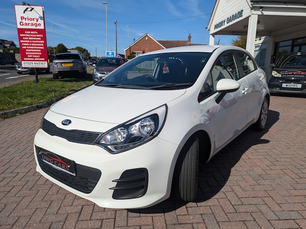 Used Kia Rio 2016 for sale - 76102044: Photo 3
