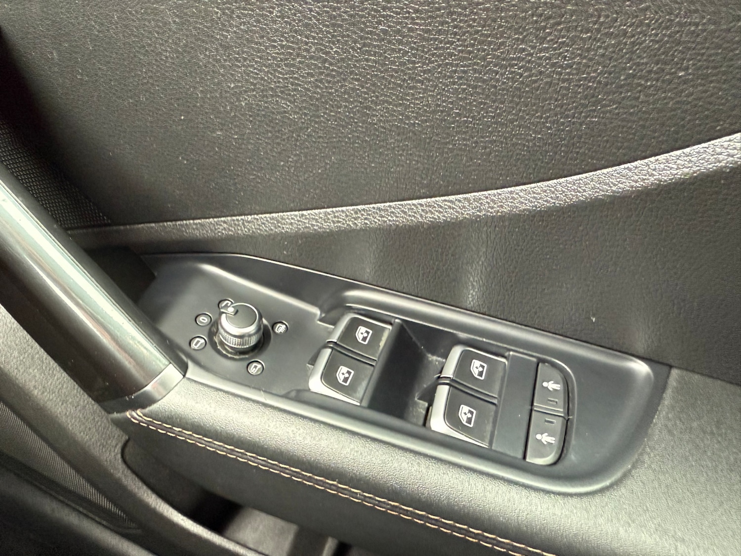 Vehicle 27
