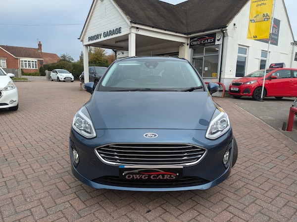 Used Ford Fiesta 2019 for sale - 76143626: Photo 2