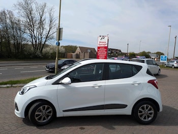 Used Hyundai i10 2015 for sale - 76006350: Photo