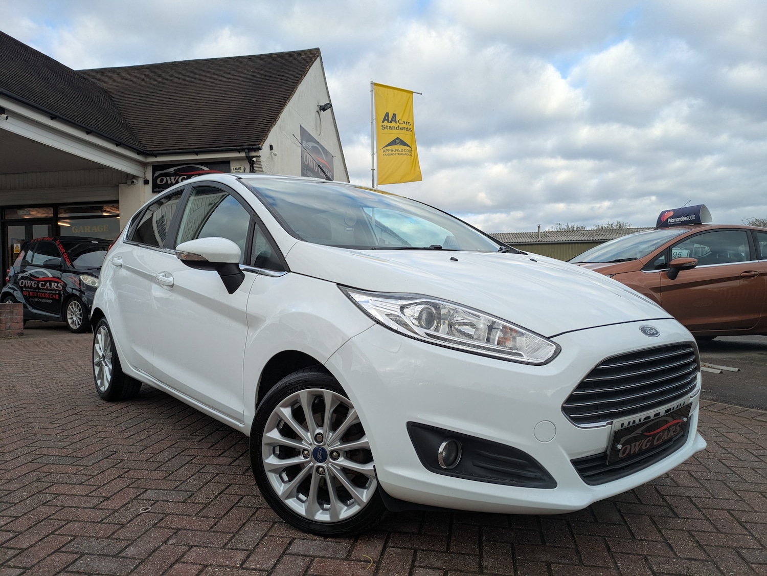 Used Ford Fiesta 2015 for sale - 76616895: Photo 1